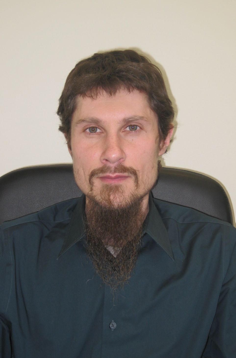 Dr Yuri Mastrikov